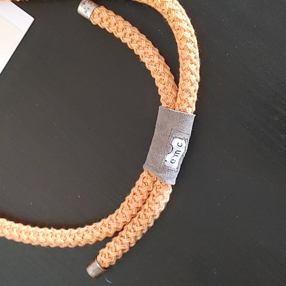 Natural Fibers Necklace - Picture 7 of 7